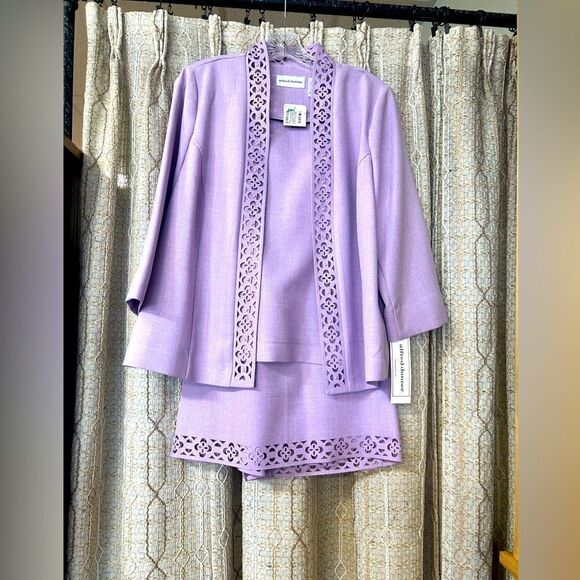 Alfred Dunner ladies 10 purple blazer with purple skirt